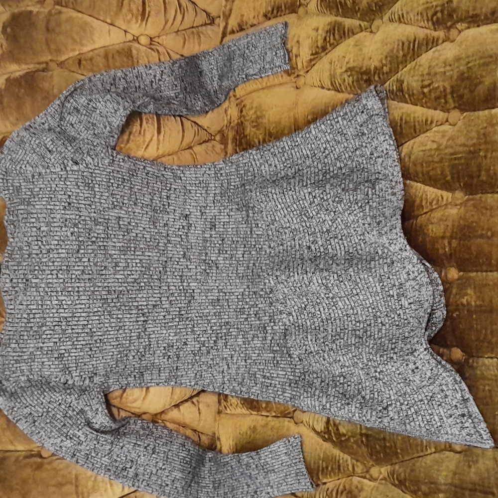 White House Black Market Asymmetrical Balck & Gray Sweater - Picture 5 of 5